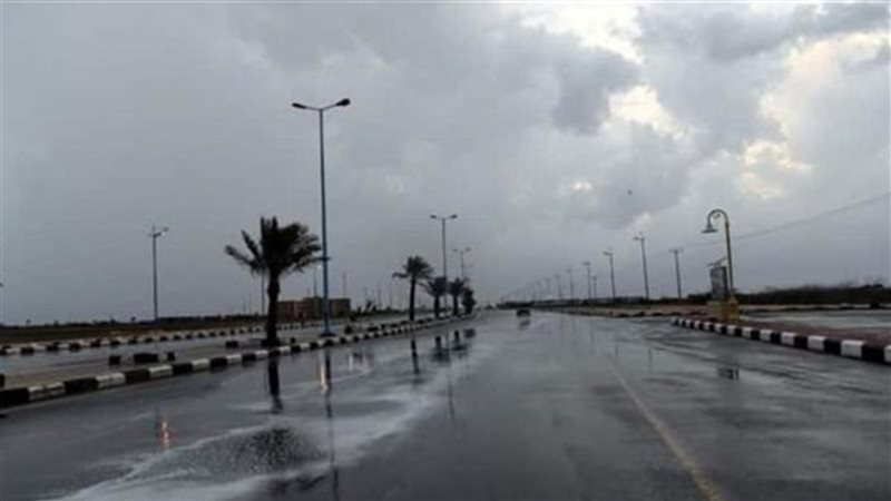البرق يضرب الشرقية