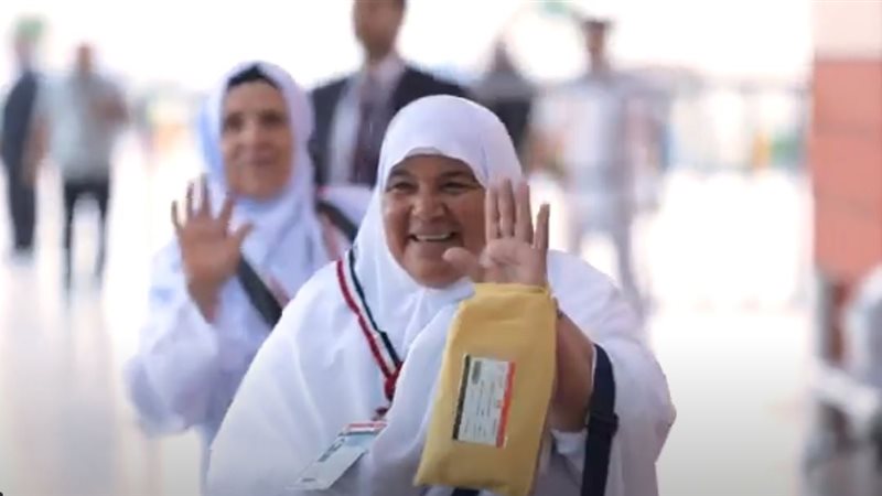 إقلاع رحلتي لمصر