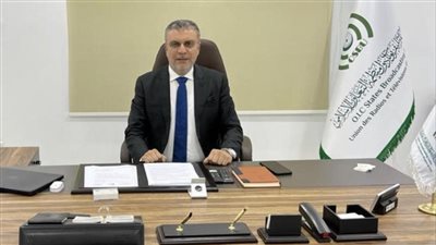 تطورات الحالة الصحية للإعلامي عمرو الليثي بعد سقوطه أثناء تصوير برنامجه 