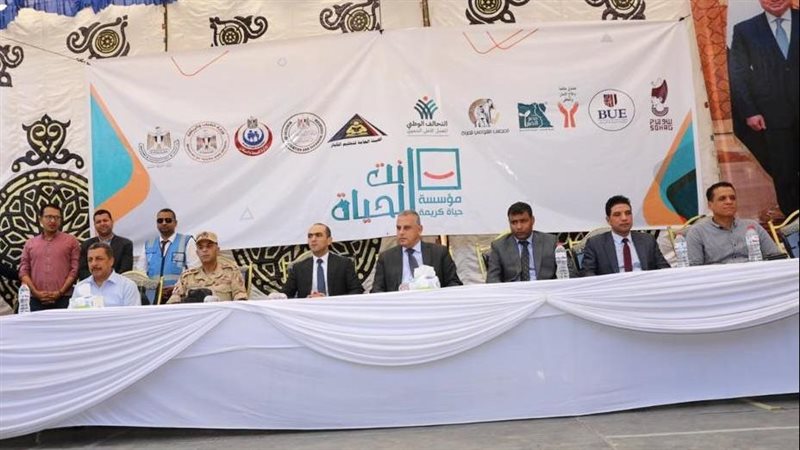 جانب من الحوار المجتمعى،