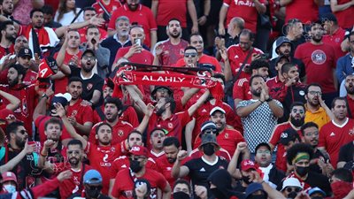 قبل مواجهة حرس الحدود، جماهير الأهلي تغني 