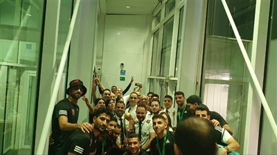 مصر للطيران تشارك النادي الأهلي فرحته بلقب دوري أبطال أفريقيا (صور) 