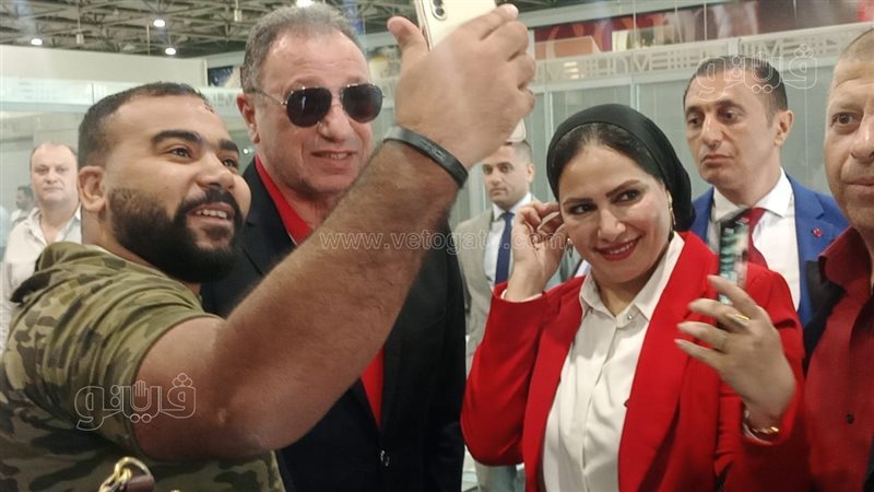 بعثة الأهلي في مطار