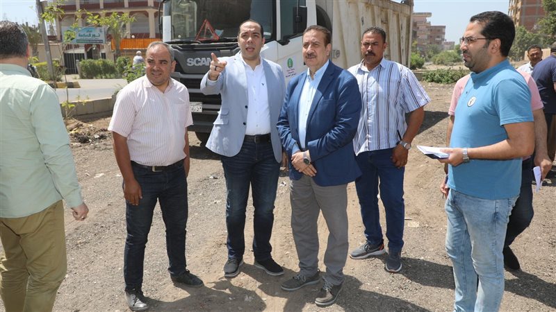 محافظ المنوفية خلال
