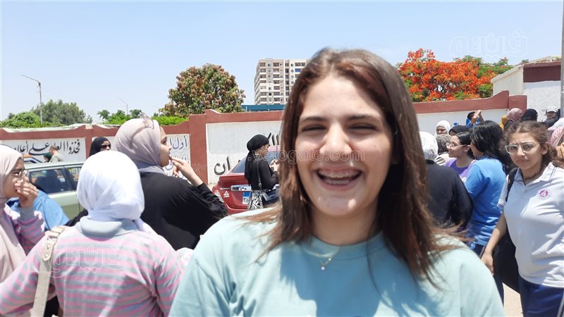 فرحة الطلاب بامتحانات
