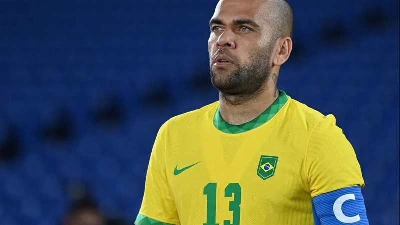 داني الفيس،فيتو