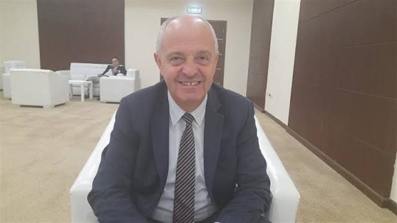  أشرف السيد عضو التصديرى
