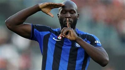 لوكاكو يصل إلى السعودية تمهيدا للانتقال إلى الهلال 