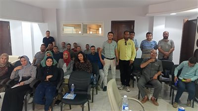 ندوات للتوعية بمخاطر الإدمان بشركات ومصانع سوهاج 