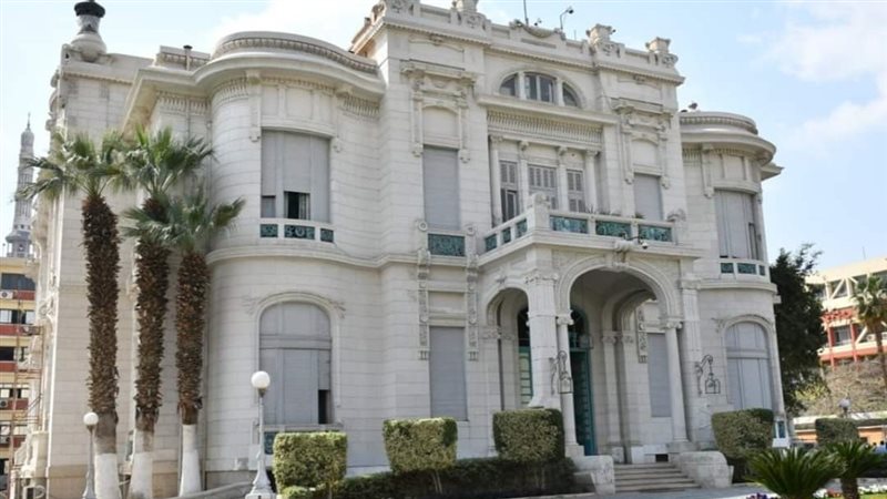 جامعة عين شمس، فيتو