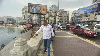 جولة ميدانية لرئيس حي شرق الإسكندرية استعدادا لموسم الصيف 
