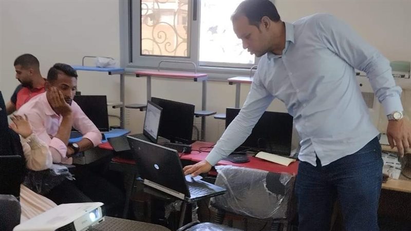 الدورة التدريبية