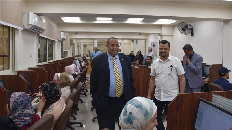 متابعة رئيس جامعة