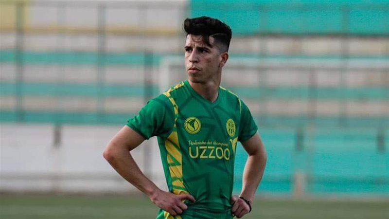 كسيلة بو عالية لاعب