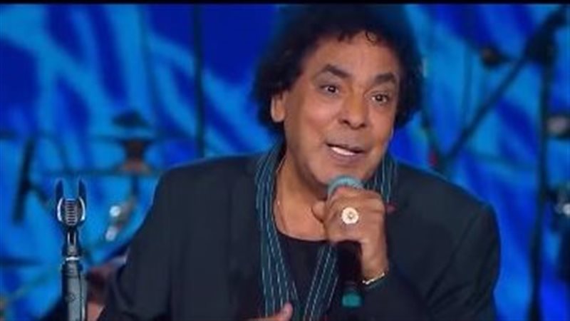 الفنان محمد منير،