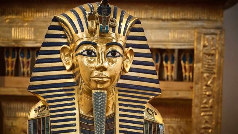  توت عنخ آمون، فيتو