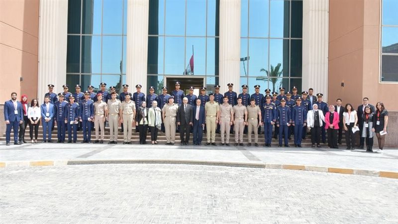 زيارة وفد الاكاديمية