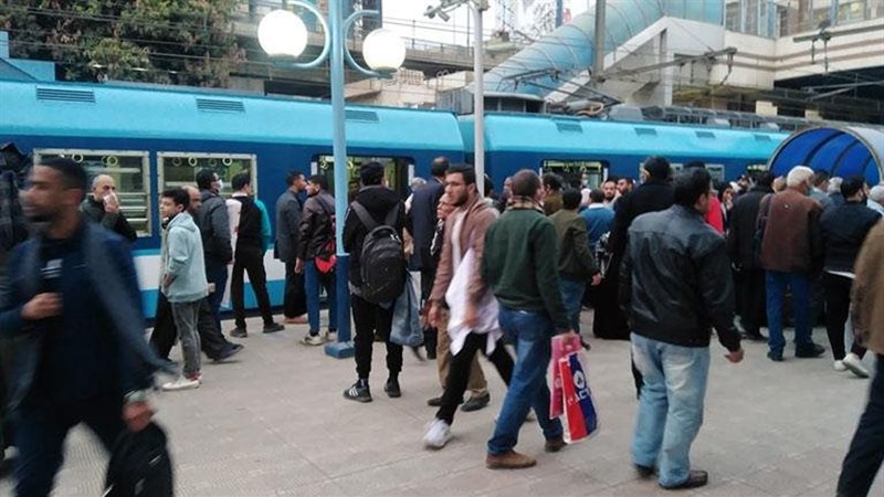 تعطل جزئى بمترو الخط