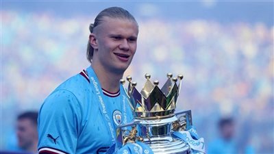 كواليس أول لقاء ووعد بين هالاند ورئيس نادي مانشستر سيتي 