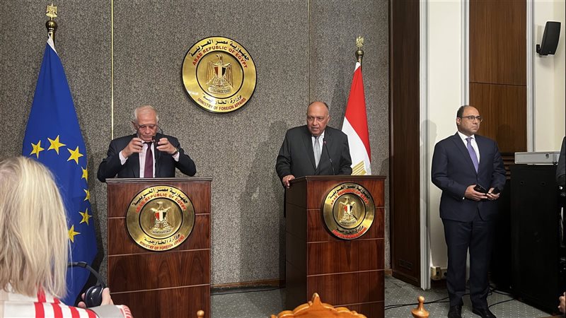 بوريل، فيتو