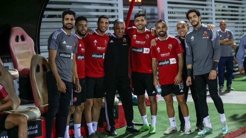 الأهلي، فيتو 
