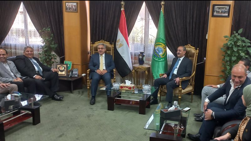 وفد محلية النواب