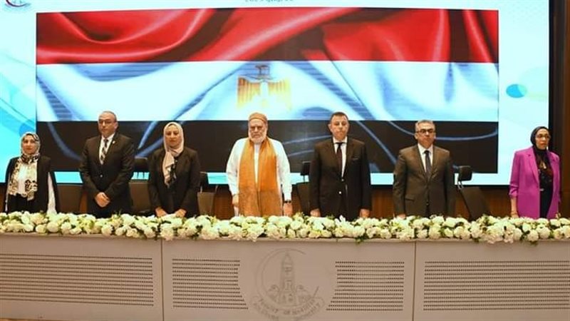 جامعة عين شمس، فيتو