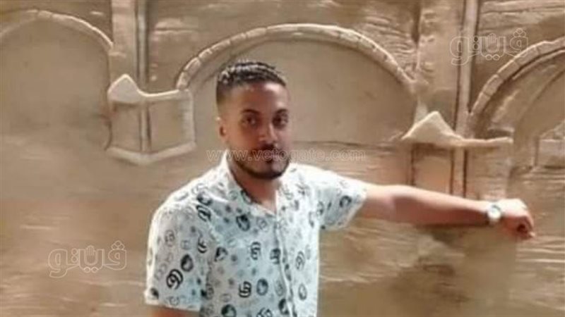 كان بيظبط الدش..