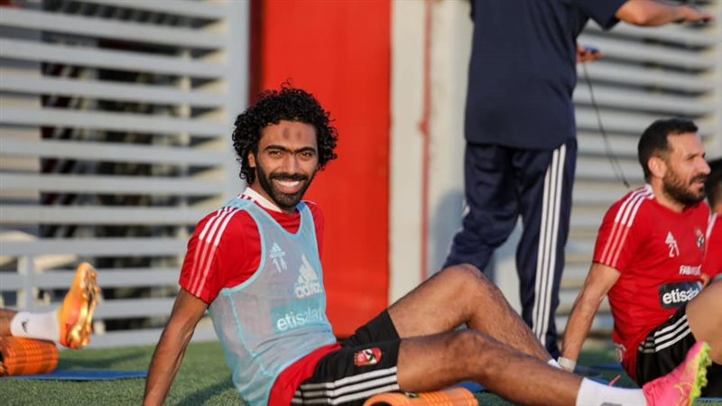 حسين الشحات، فيتو