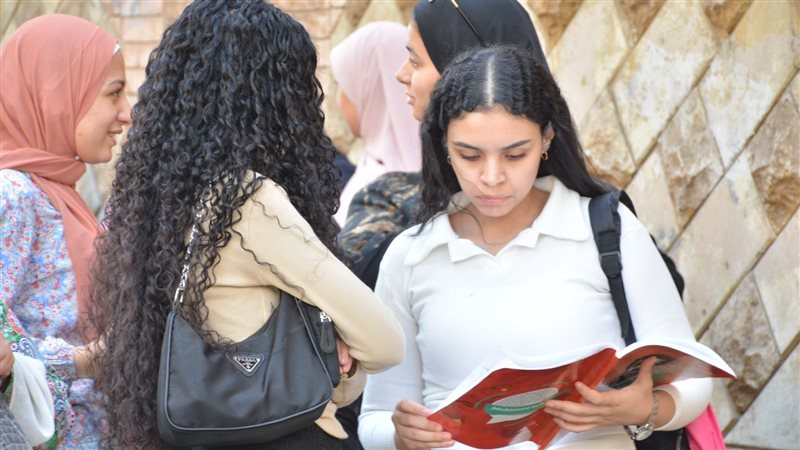امتحانات الطلاب،
