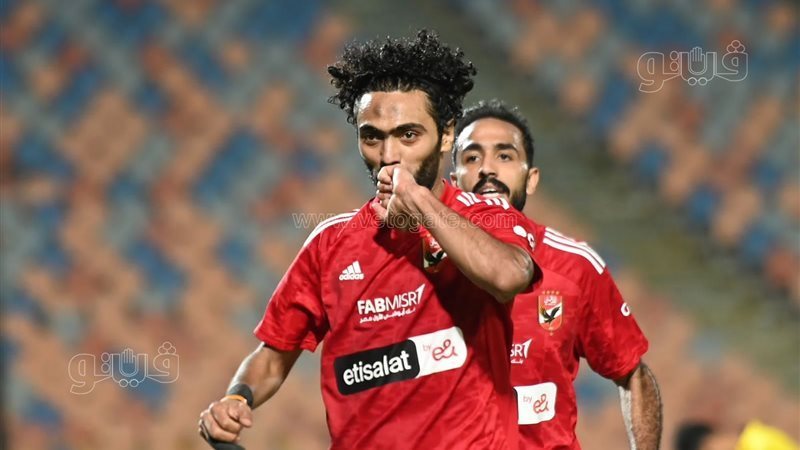 حسين الشحات، فيتو