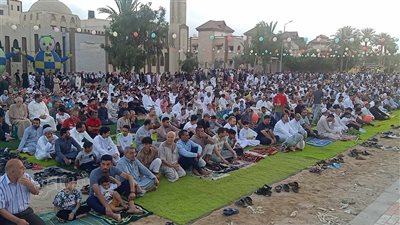أهالي شمال سيناء يؤدون صلاة عيد الأضحى المبارك (صور)