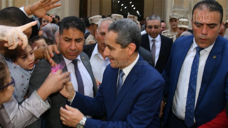 محافظ الغربية يؤدي