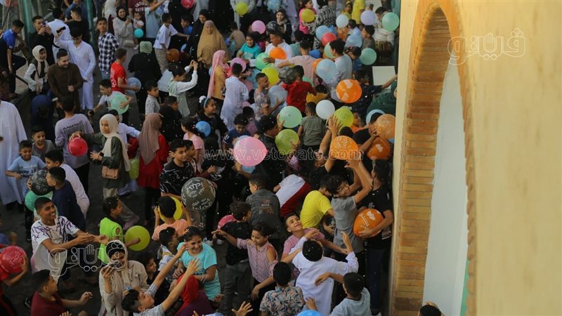 توزيع البلالين، فيتو