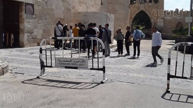 توافد المواطنين على