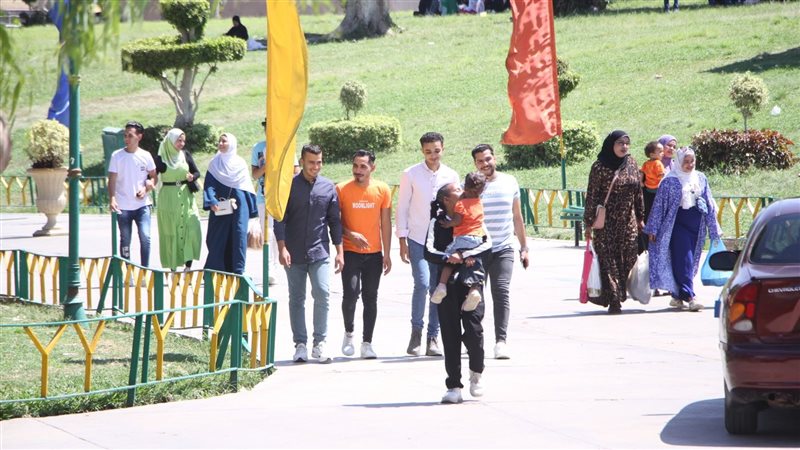 بداية توافد الزوار