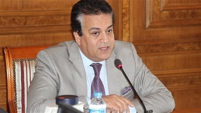 وزير التعليم العالى يكشف موعد انطلاق الدراسة..وشرط التسكين بالمدن الجامعية