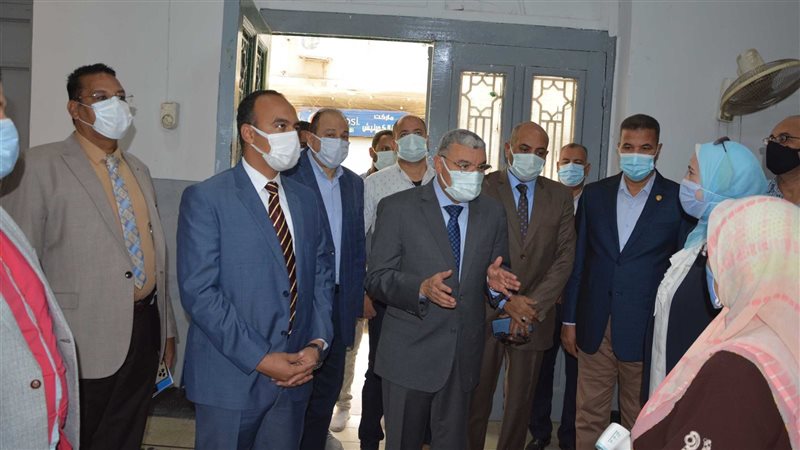 محافظ المنيا يتابع
