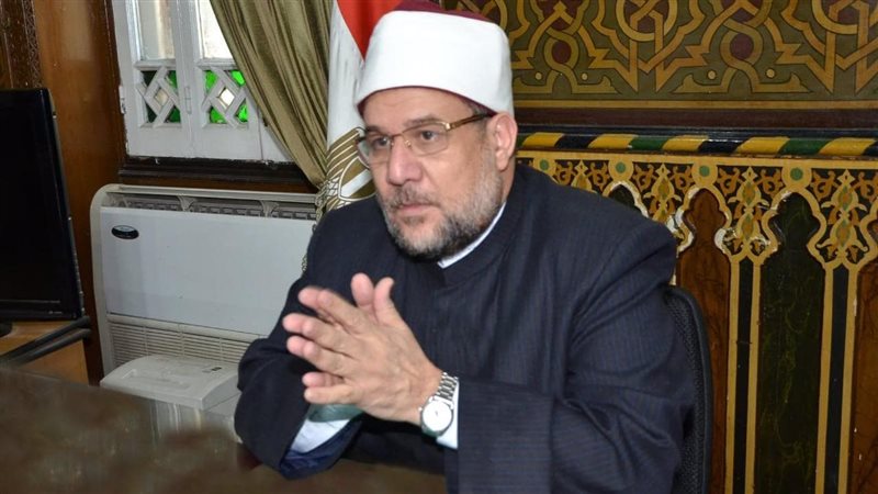 وزير الأوقاف الدكتور