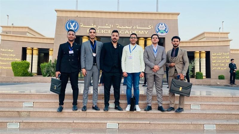 طلاب جامعة المنيا