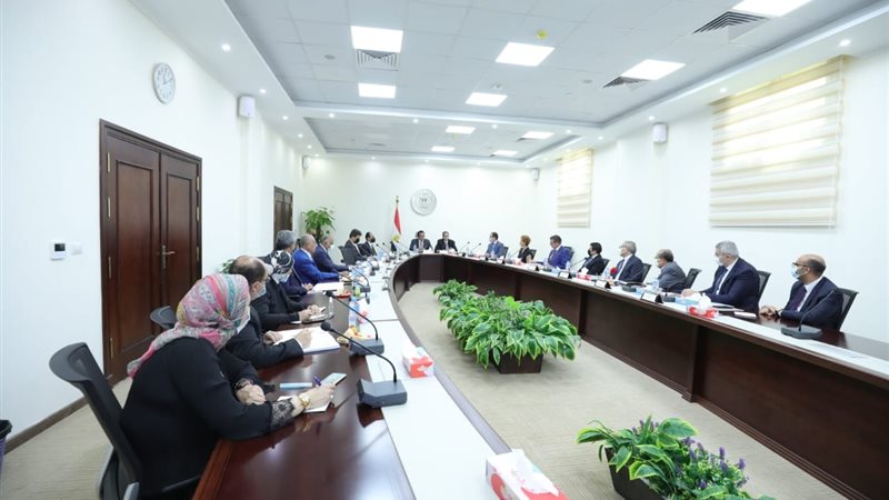 الجامعات الأجنبية،
