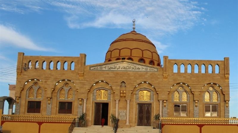 أحد المساجد الجديدة