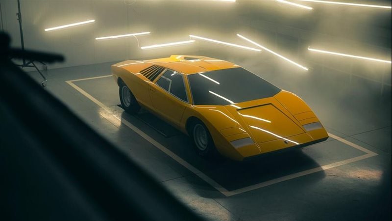 لمبورجيني كونتاش