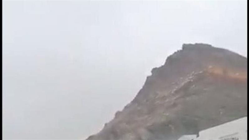 انهيار جبلي في سلطنة