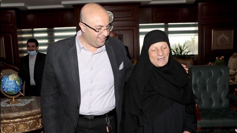 محافظ بني سويف يستقبل