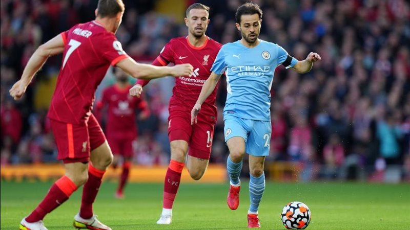 ليفربول ومانشستر