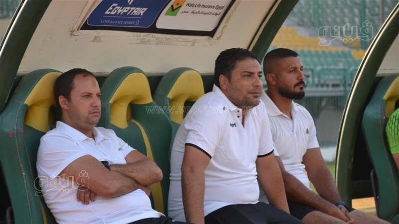 الجهاز الفني لنادي
