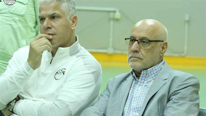 فينجادا يحضر المؤتمر