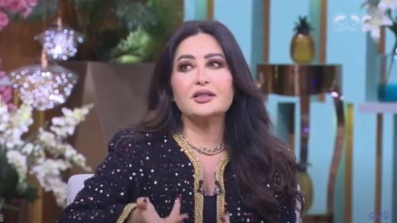 الفنانة لطيفة، فيتو