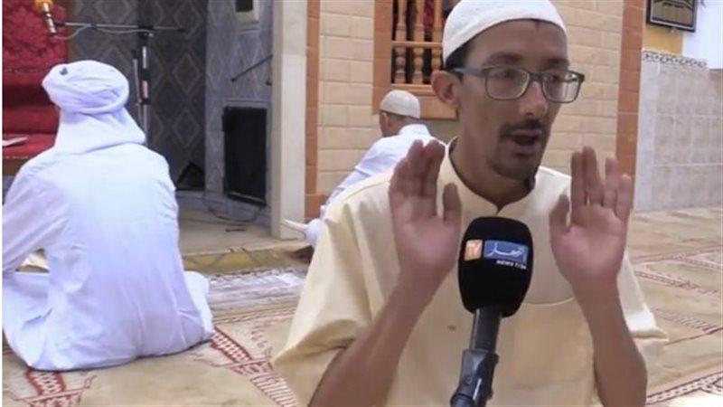 أحمد قداري، فيتو